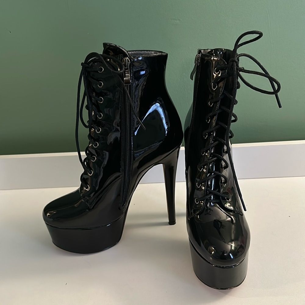 Black Patent Leather High Heel Lace Up Boots